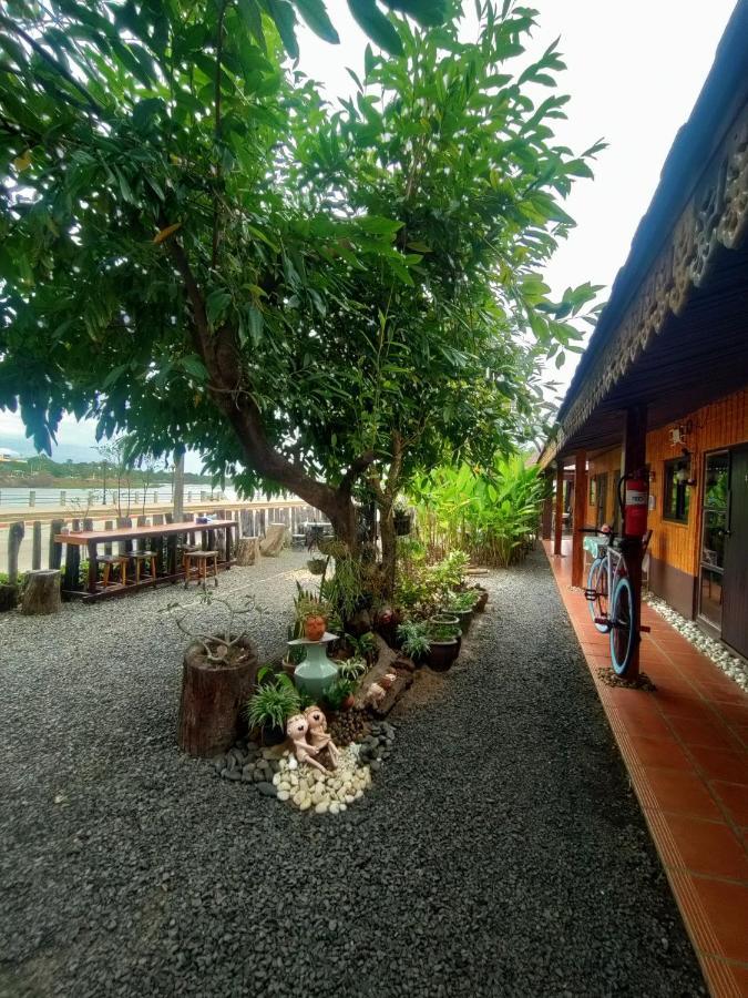 Rim Than View Resort Ubon Ratchathani Exterior foto
